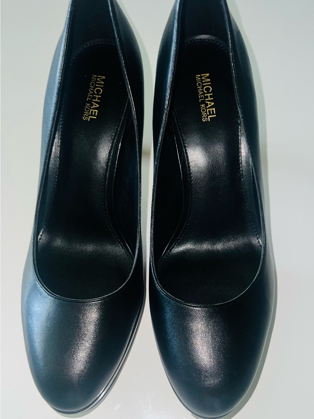 Michael Kors Black Leather Round-Toe Heels